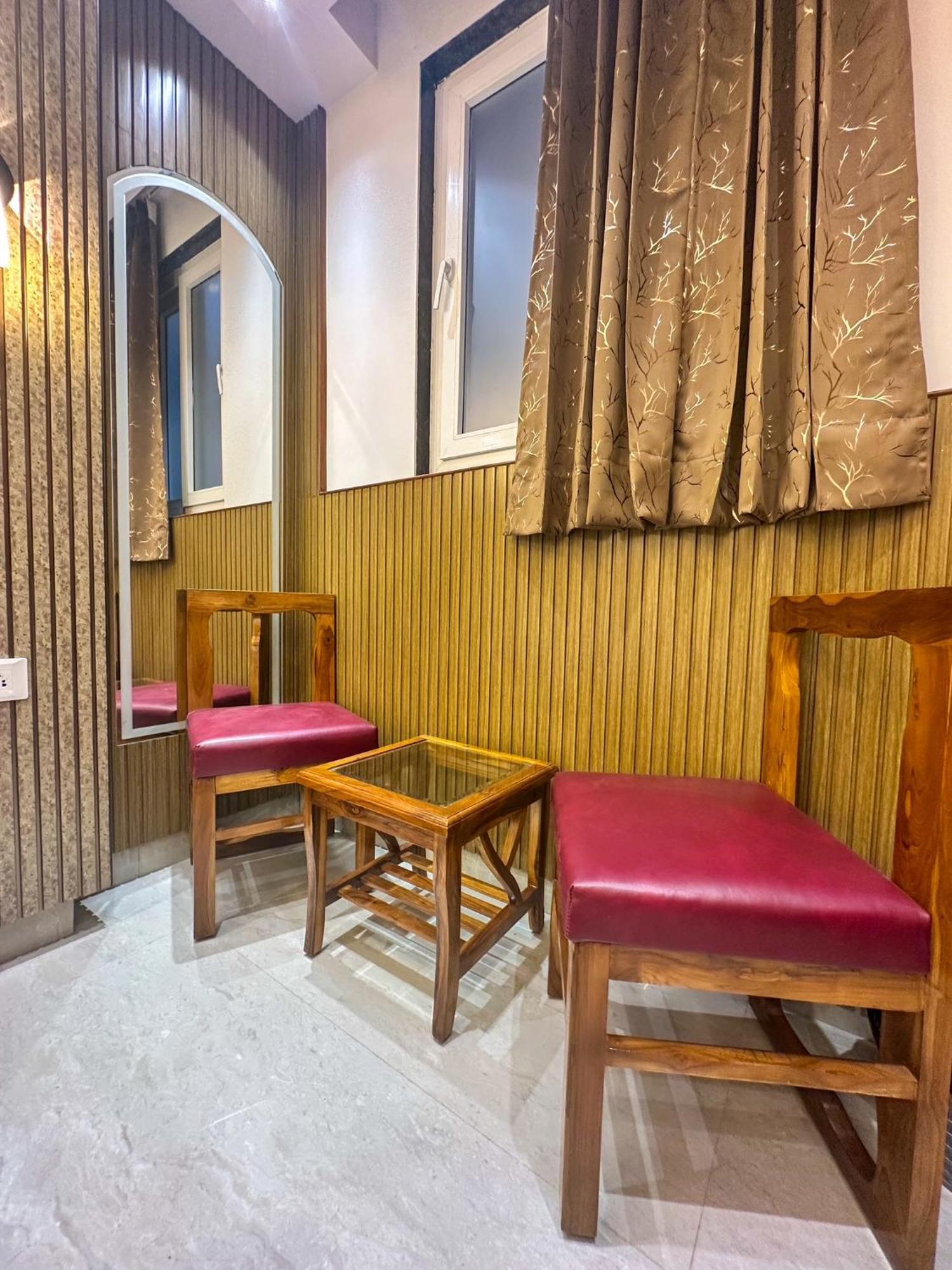뉴델리 Delhi Delight Premium B&B 외부 사진